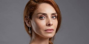 Nur Fettahoğlu aslen nereli burcu ne boy kilo kaç evli mi eşi sevgilisi kim hangi dizilerde filmlerde oynadı?