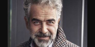 Yurdaer Okur aslen nereli burcu ne boy kilo kaç evli mi eşi sevgilisi kim hangi dizilerde filmlerde oynadı?