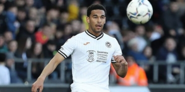 Ben Cabango aslen nereli hangi takımda oynuyor hangi takımlarda oynadı toplam kaç gol attı?