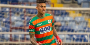 Richard Candido Coelho aslen nereli hangi takımdan geldi toplam kaç gol attı hangi takımlarda oynadı?