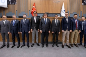 Cemil Tugay: İzmir Körfezi ile ilgili kararlıyız, çözeceğiz