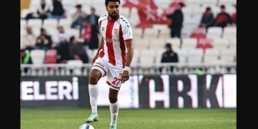 Noah Sonko Sundberg aslen nereli hangi takımdan geldi hangi takımlarda oynadı toplam kaç gol attı?