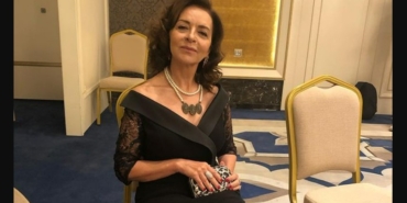 Zuhal Gencer aslen nereli burcu ne boyu kaç evli mi eşi sevgilisi kim hangi dizilerde filmlerde oynadı?