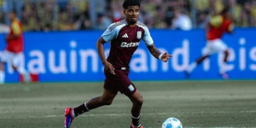 Ian Maatsen aslen nereli hangi takımlarda oynadı toplam kaç gol attı hangi takımda oynuyor?