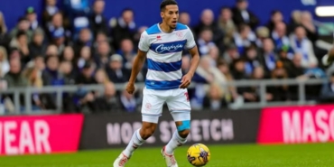 Isaac Hayden aslen nereli toplam kaç gol attı hangi takımda oynuyor hangi takımlarda oynadı?