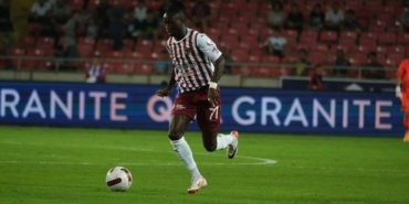 Joelson Fernandes toplam kaç gol attı aslen nereli hangi takımdan geldi hangi takımlarda oynadı?