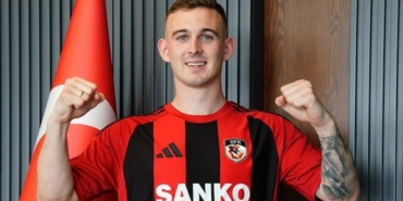 Kacper Kozlowski aslen nereli toplam kaç gol attı hangi takımdan geldi hangi takımlarda oynadı?