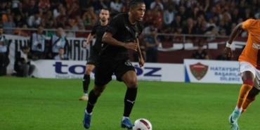 Rigoberto Rivas toplam kaç gol attı aslen nereli hangi takımlarda oynadı hangi takımdan geldi?