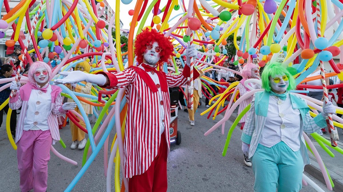 izmir-23-nisan-etkinlikleri-cocuk-senligi