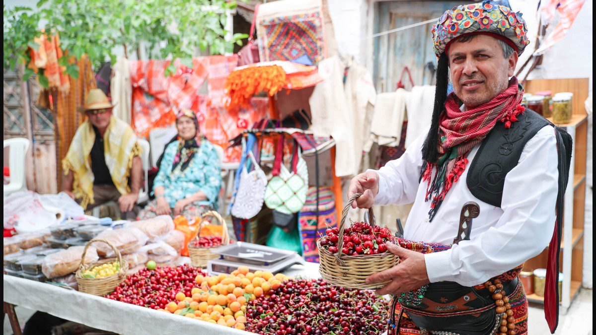 buca-belenbasi-kiraz-festivali-2025