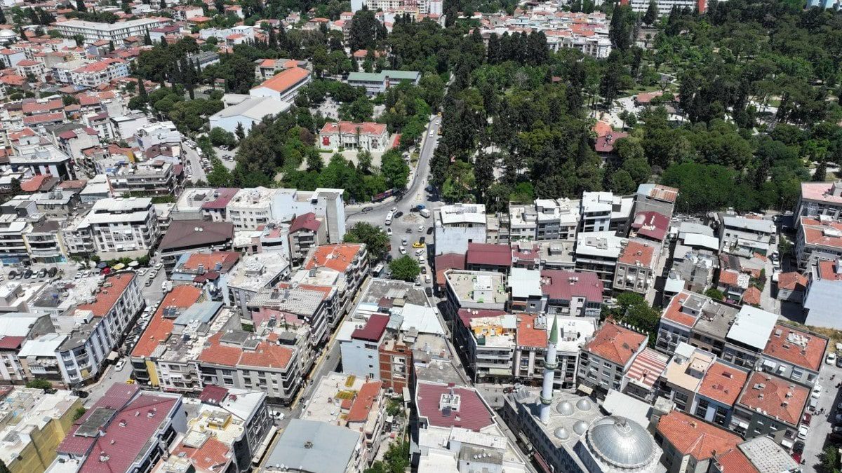 buca-uckuyular-meydani