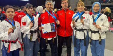 gaziemirli-sporcular-madalya-kazandi