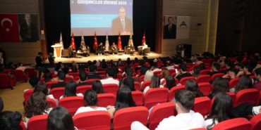 girisimciler-zirvesi-2025-antalya-bilim-universitesi