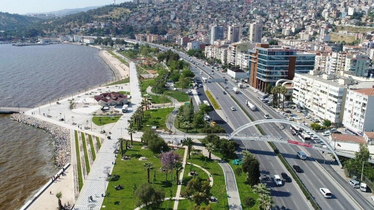 izmir-afet-toplanma-alanlari