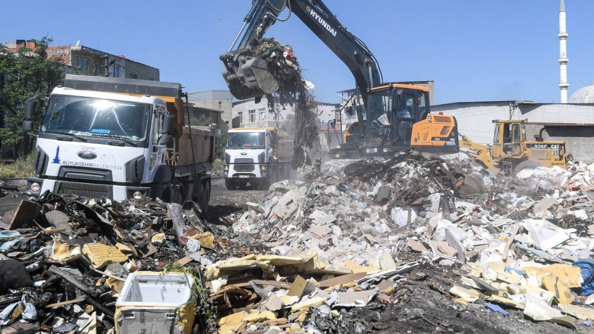 izmir-buca-seyhan-mahallesi-temizlik