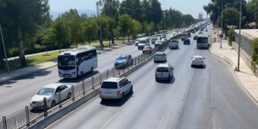 izmir-trafige-kayitli-arac-sayisi-ne-kadar