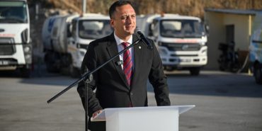 bornova-belediye-baskani-omer-eski