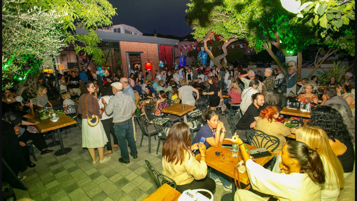 guzelbahce-avlu-guzbel-kafe