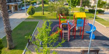 guzelbahce-edip-akbayram-parki-volkan-konak-parki