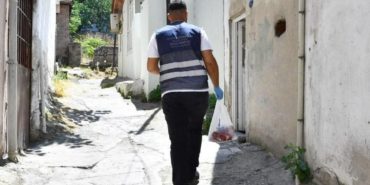 izmir-kurban-eti-dagitimi