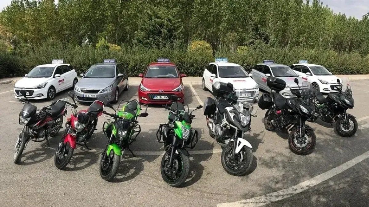 izmirde-en-iyi-surucu-kursu