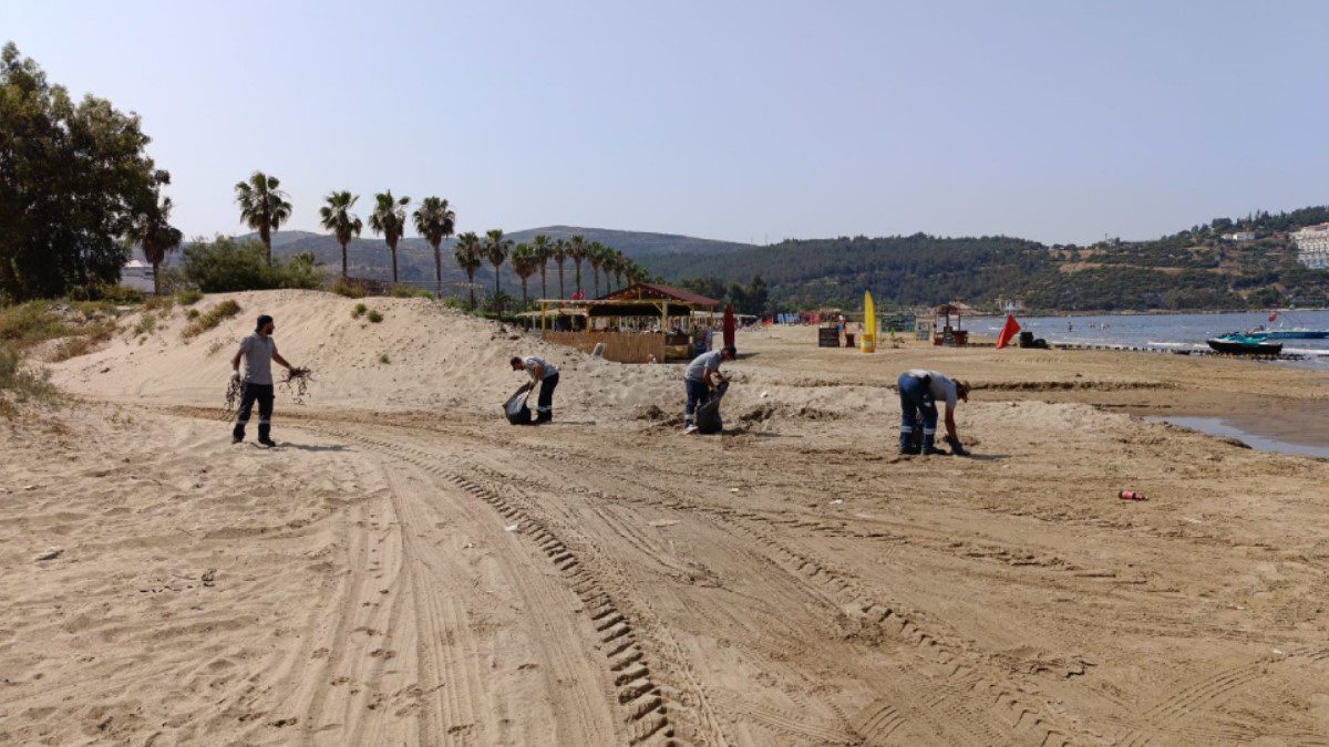 selcuk-pamucak-plaji-temizlik