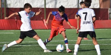 bayrakli-futbol-turnuvasi