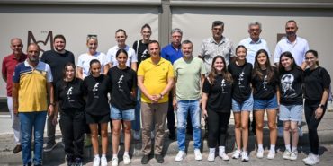 bornova-belediyespor-voleybol-takimi