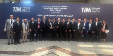 ege-ihracatci-birlikleri-odul-tim