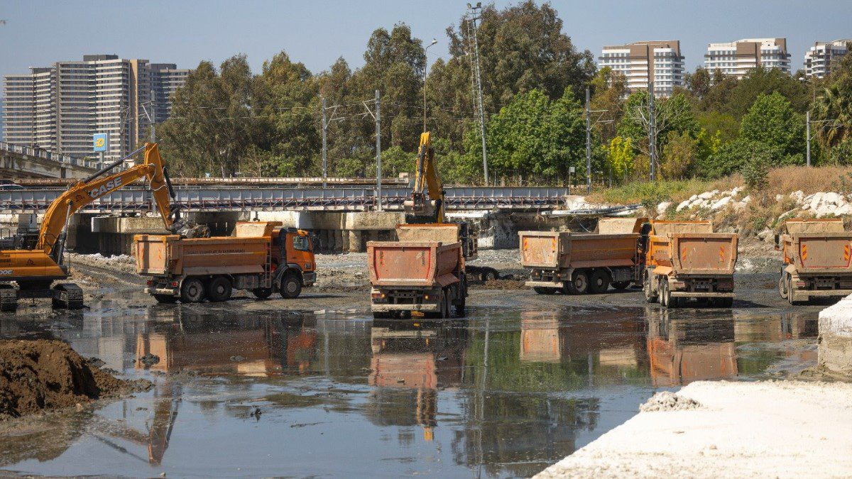 izmir-dere-temizligi-meles-manda