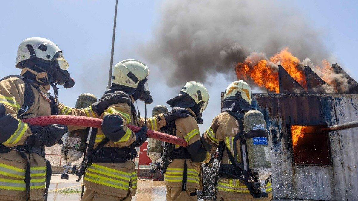 izmir-izsu-dogal-afet-timi