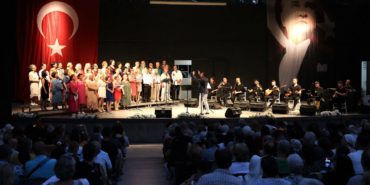 bornova-30-agustos-etkinlikleri-konser