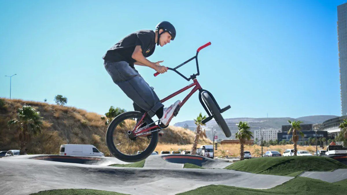 bornova-bisiklet-performans-parki-yesilova