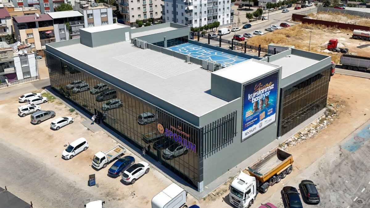 buca-sporium-yuzme-dersleri-kurslari-2025