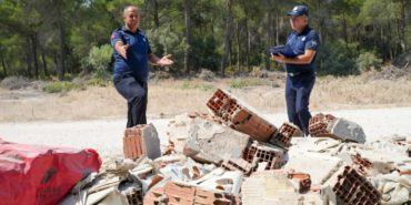 gaziemir-kacak-moloz-dokumu-cezasi