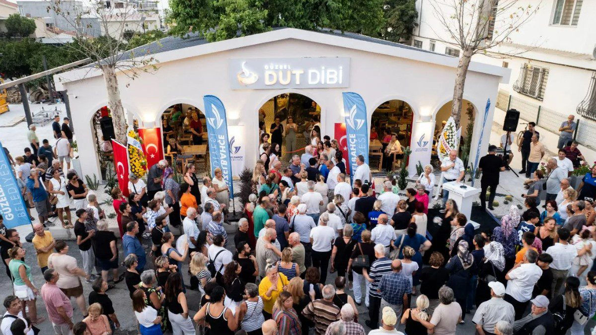 guzbel-dut-dibi-kahvesi-guzelbahce