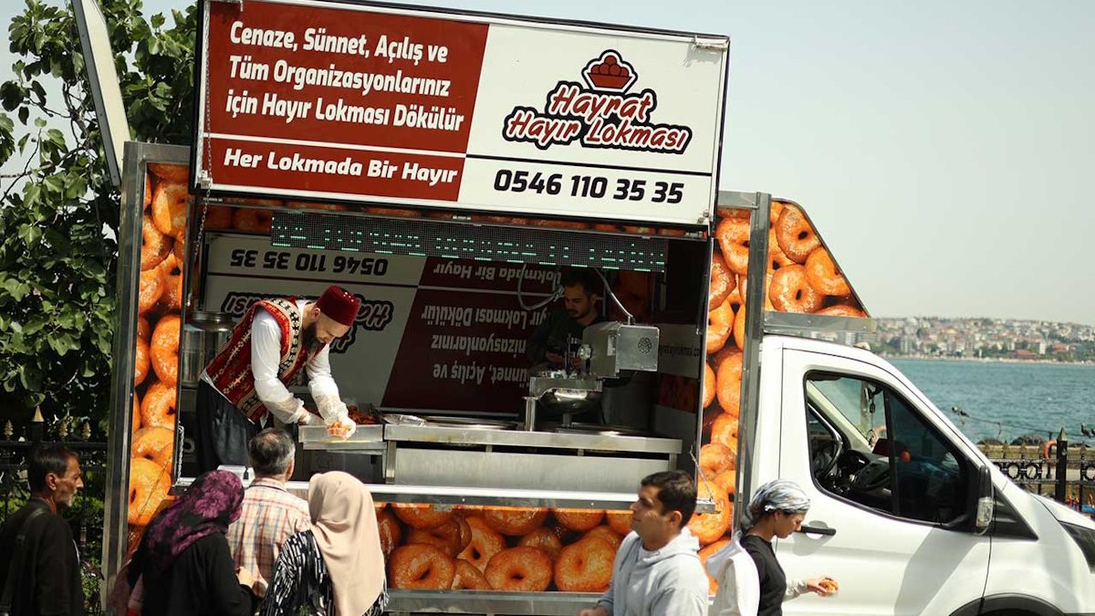 hayir-lokmasi-lokmaci-istanbul-06