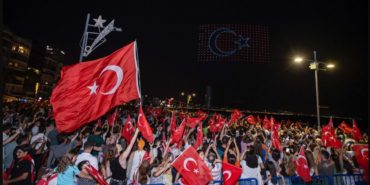 izmir-30-agustos-etkinlikleri-konserleri-2025