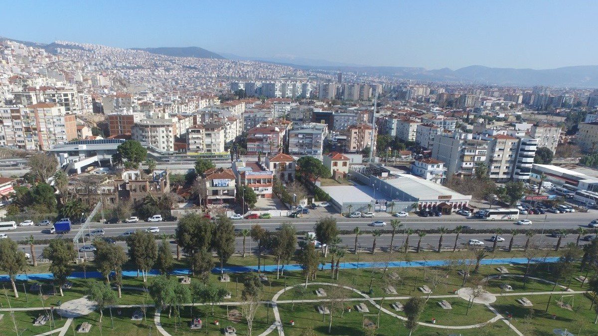 izmir-deprem-riski-olan-binalar