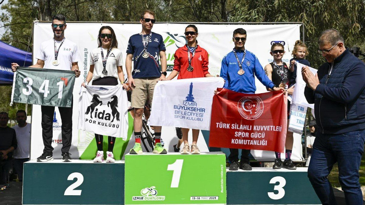 izmir-triatlon-takimi-2025