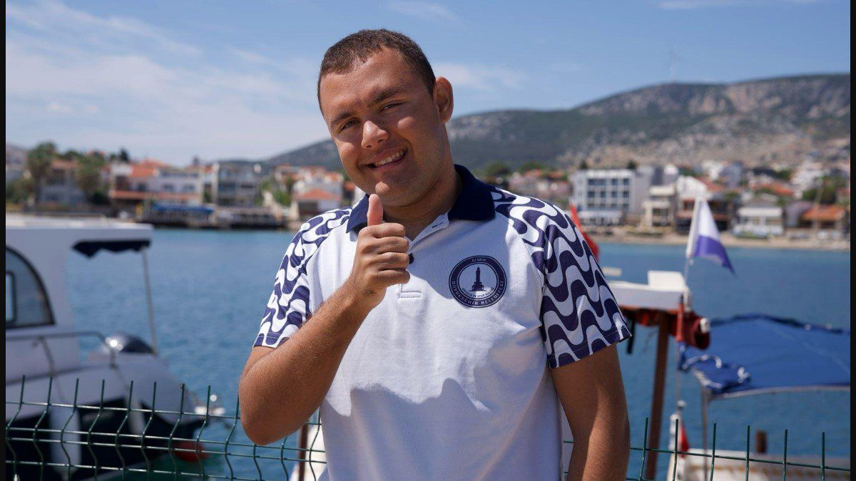 izmirli-ultra-maraton-yuzucusu-tuna-tunca-cebelitarik-bogazi