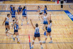 yasar-universitesi-kadin-voleybol-takimi