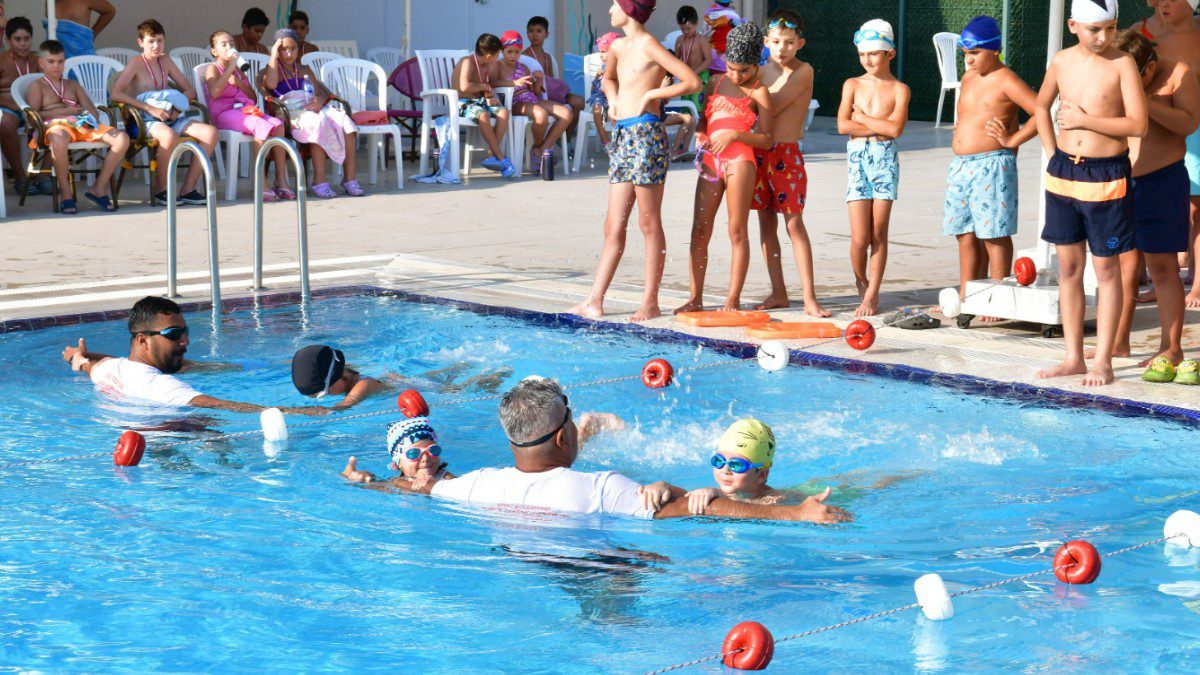 Çiğli yüzme kursu şenliği, Çiğli kış spor kursları başlıyor.