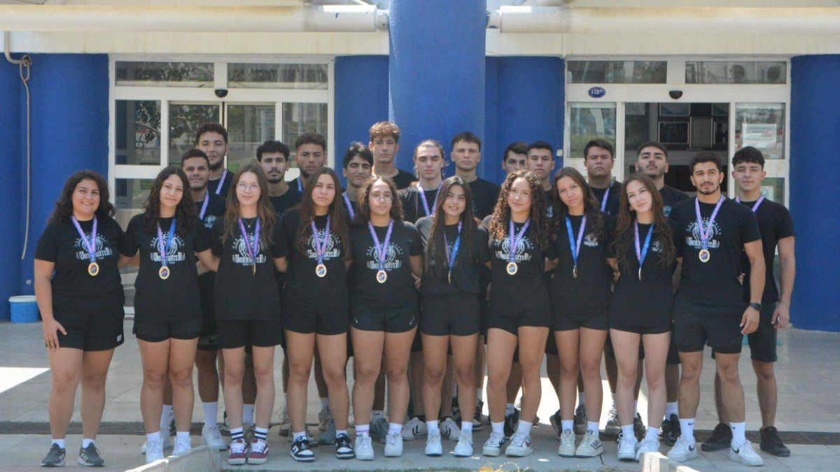 ege-universitesi-spor-kulubu-sualti-ragbisi-takimi