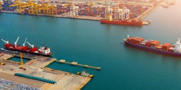 İzmir Ağustos ihracat rakamları 1 milyar 965 milyon dolar.