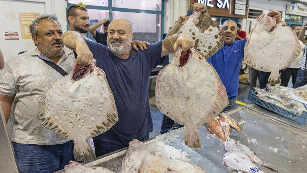 izmir-buca-balik-hali-acilisi-2025