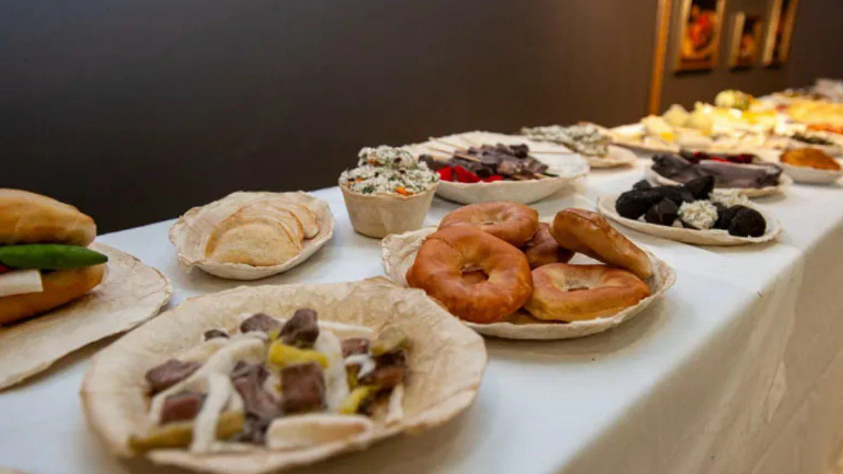 Karşıyaka Cordelion Mutfak Sanatları Merkezi’nde İzmir Sofrası sergisi açıldı.