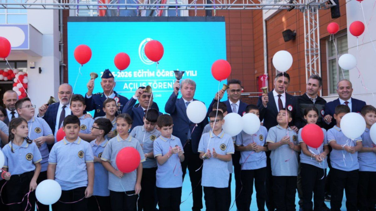 izmir-yeni-egitim-ogretim-yili-2025-2026