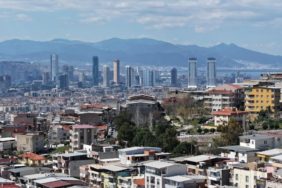 İzmir Bornova zemin araştırmasında 3 yılda 32 bin deney yapıldı ve 1375 sondaj kuyusu açıldı.