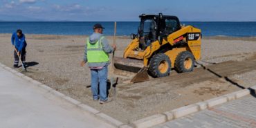 Güzelbahçe’ye 2 bin metrekarelik denize sıfır plaj ve sosyal tesis yapılıyor.